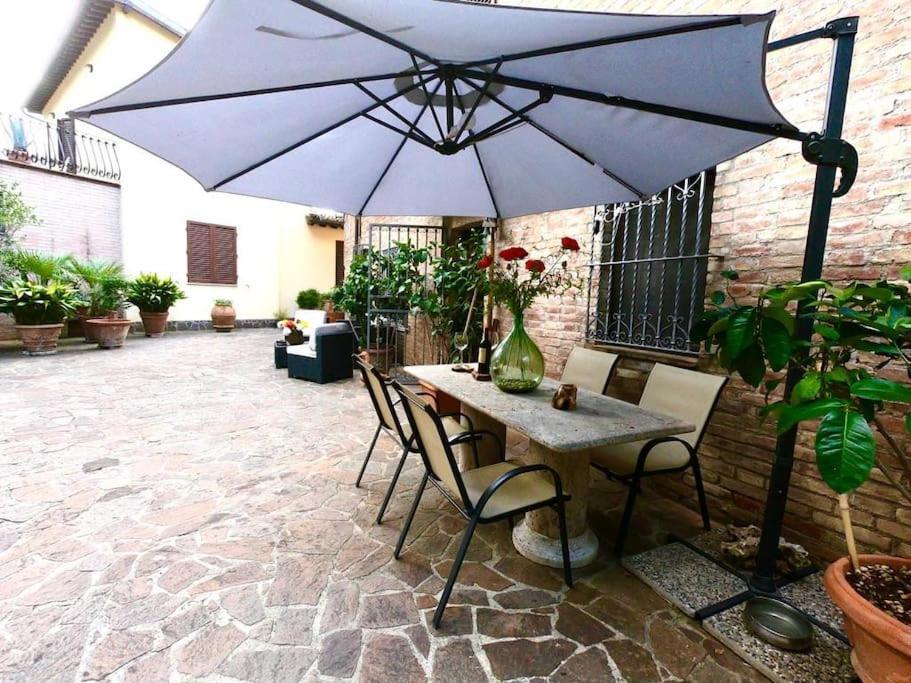 Casa Lazzaro Al Centro Di * Sienne
